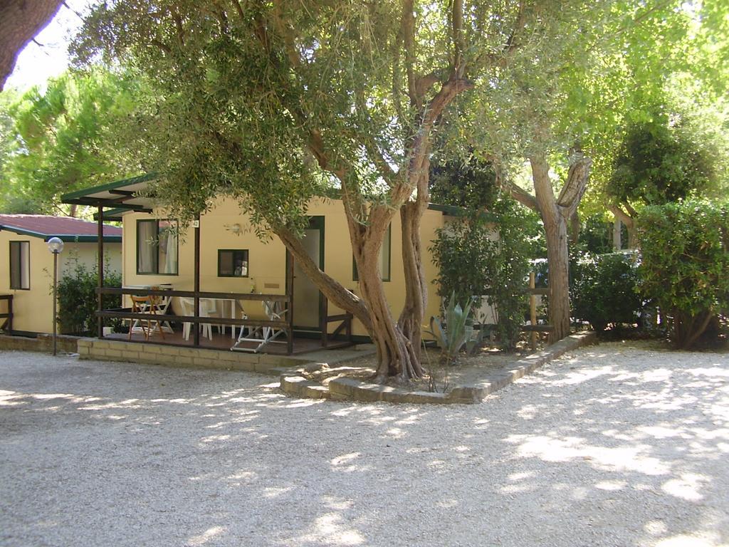 Camping Village Riviera Numana Extérieur photo