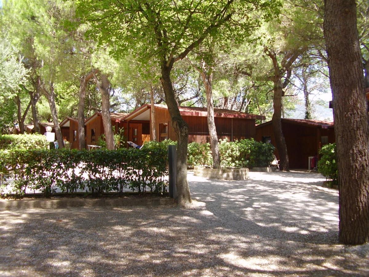 Camping Village Riviera Numana Extérieur photo